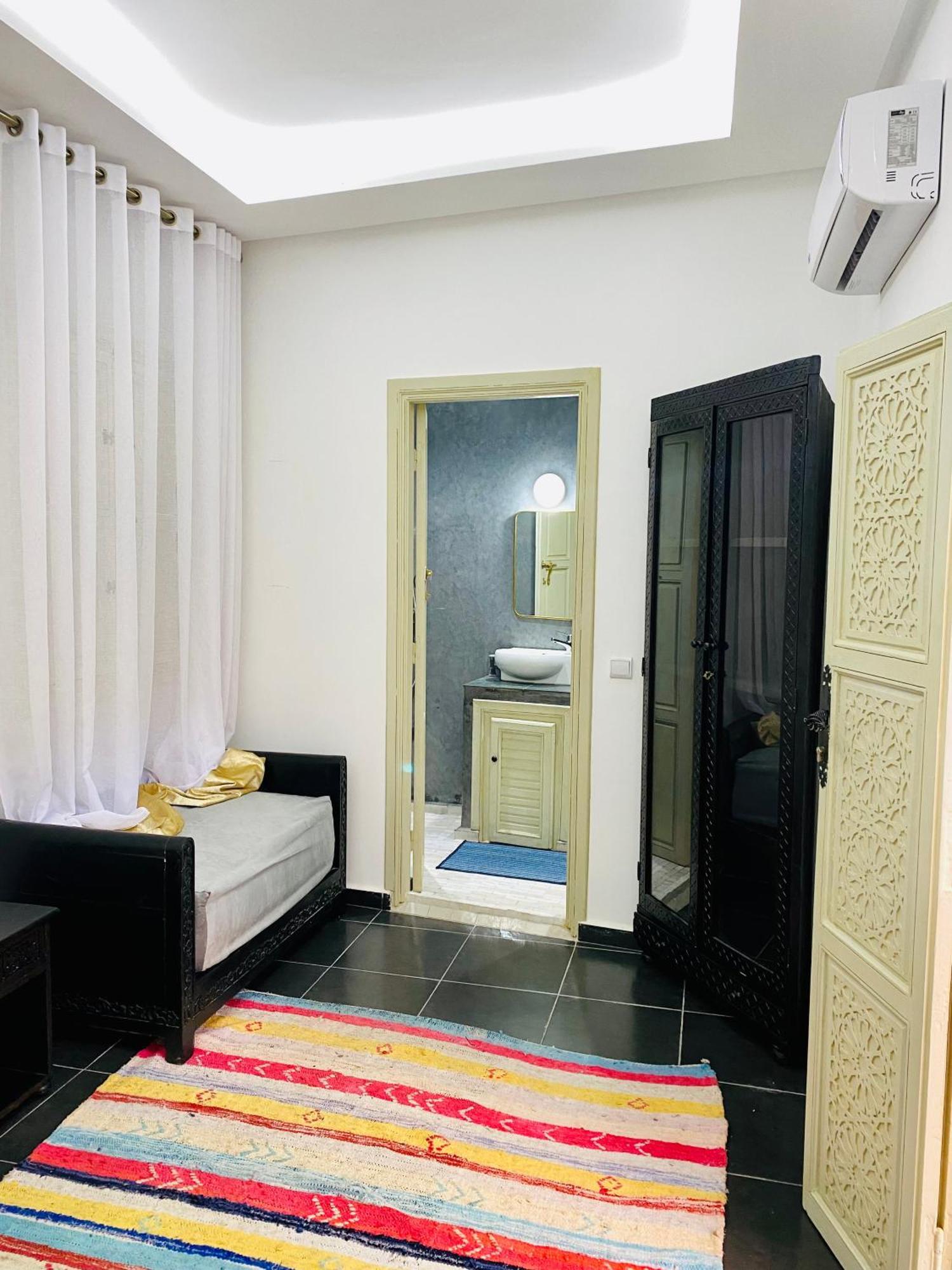 Dar Jomana Riad